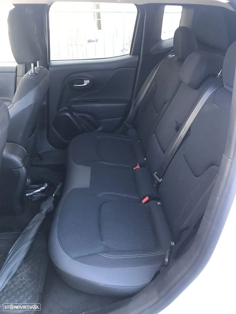 Jeep Renegade 1.0 T Limited - 5