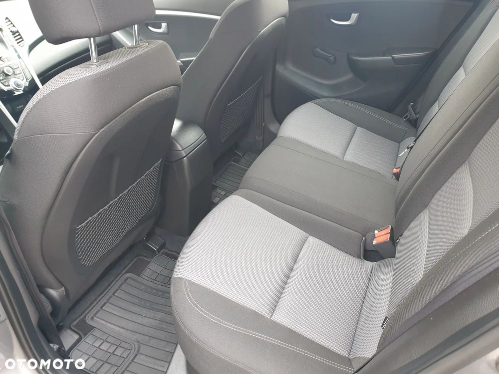 Hyundai i30 - 14