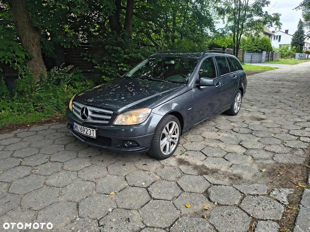 Mercedes-Benz Klasa C 200 CDI BlueEff Classic - 3