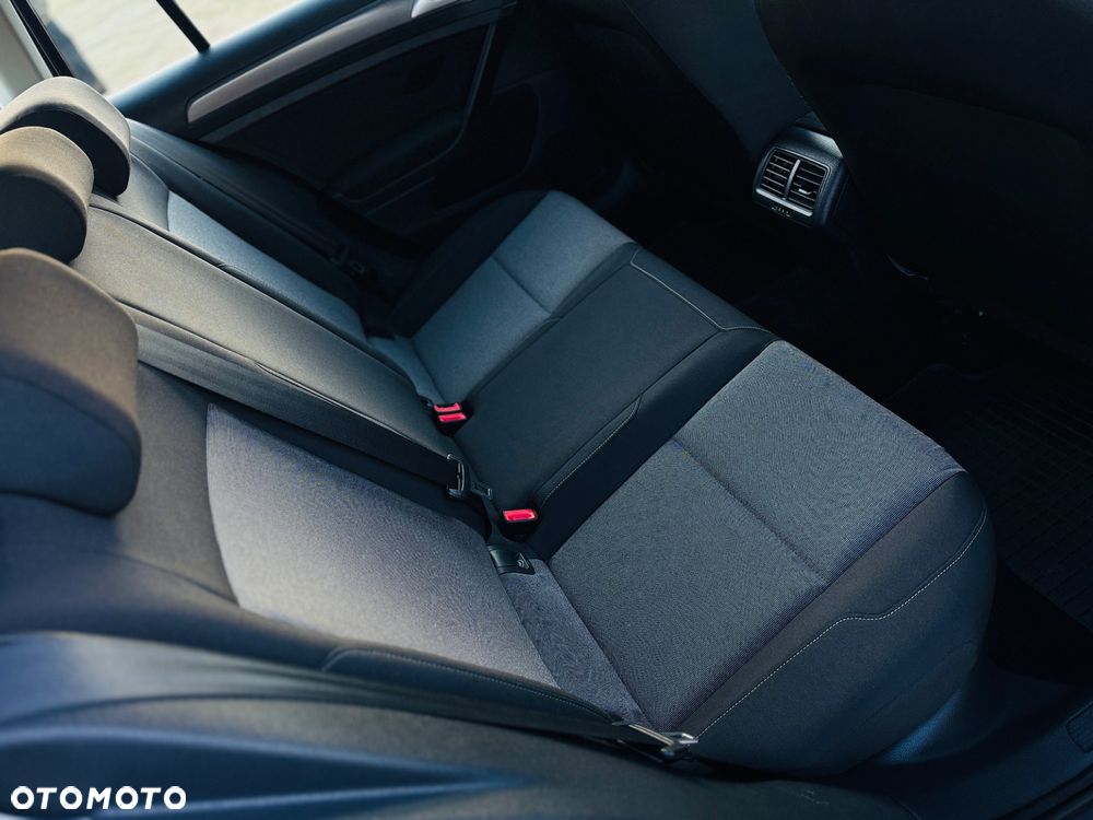 Volkswagen Golf 1.6 TDI BlueMotion Technology Comfortline - 10