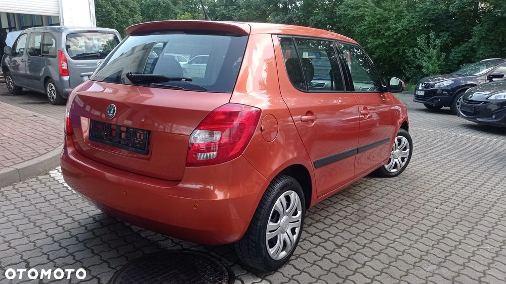Skoda Fabia 1.6 16V Style - 18