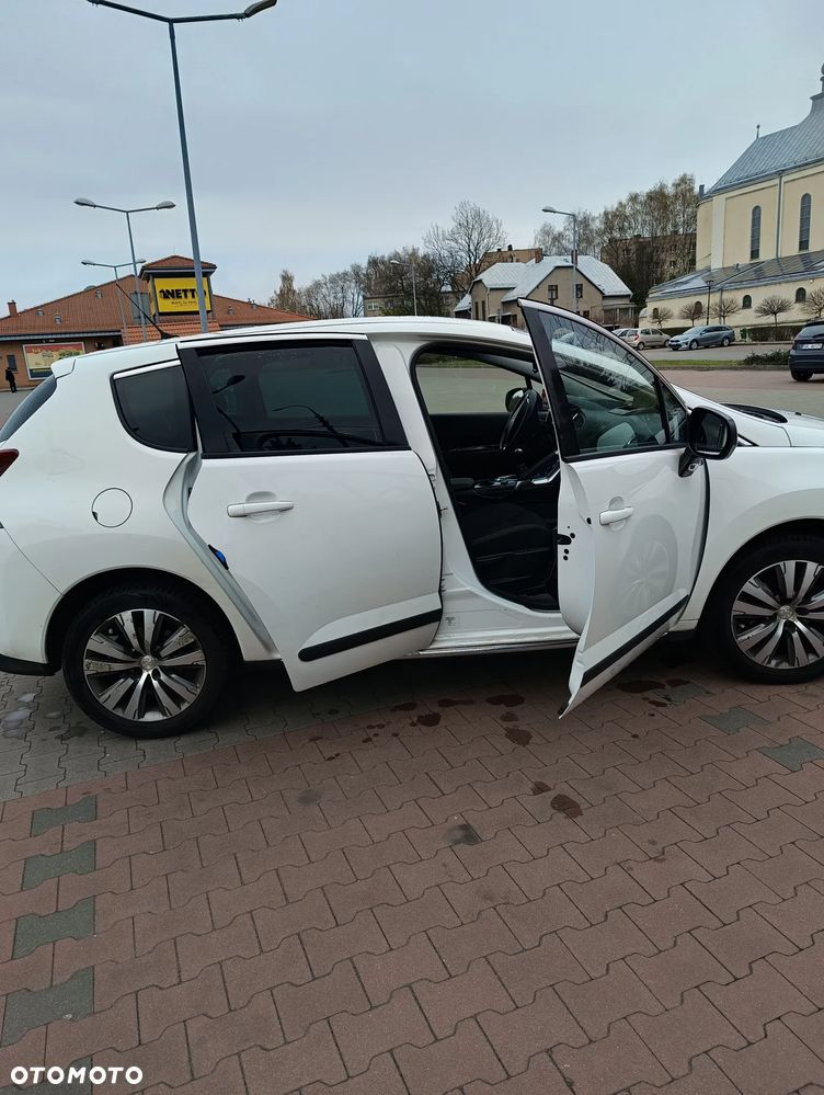 Peugeot 3008 120 VTi Style - 8