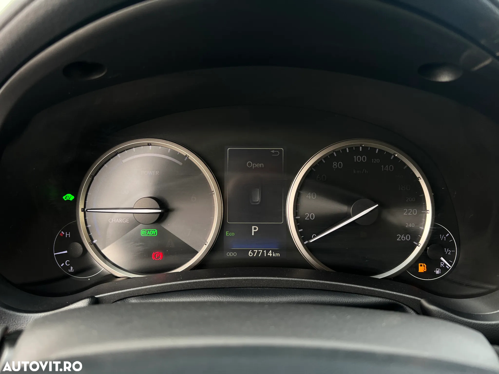 Lexus Seria NX - 20