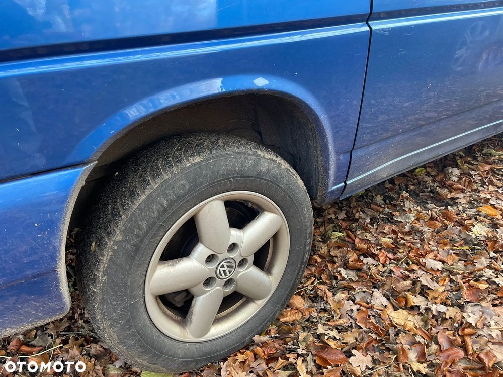 Volkswagen Multivan - 7