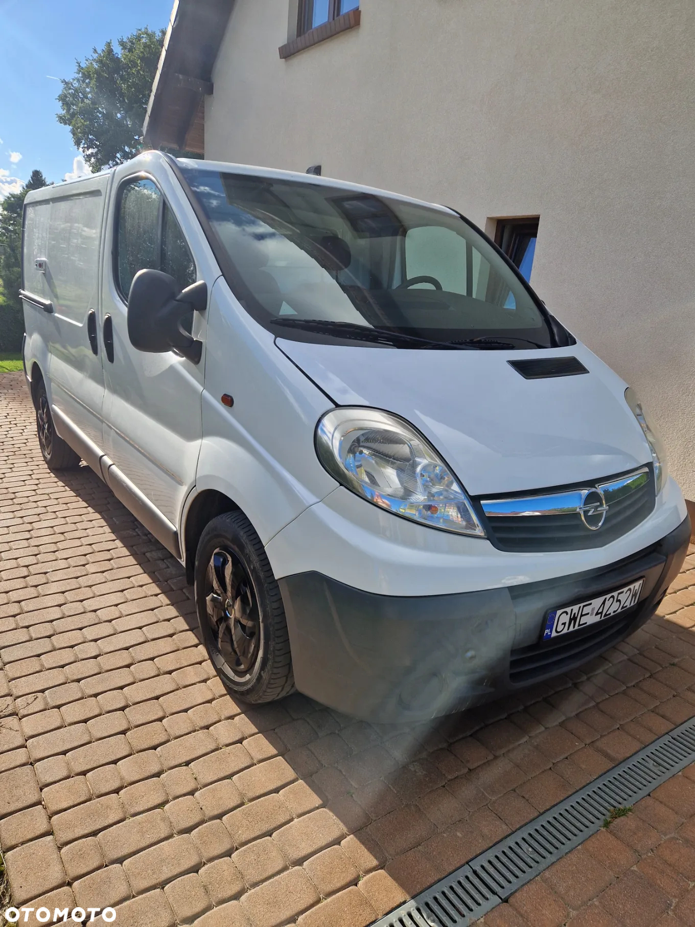 Opel Vivaro - 15