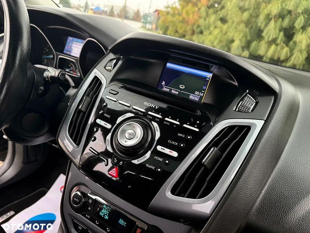 Ford Focus 1.6 EcoBoost Titanium - 20