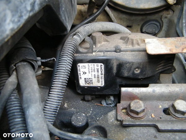 Sterownik moduł wybierak skrzyni półautomatycznej Sachs 013981009001 Citroen Peugeot 1.4 1.6 16V