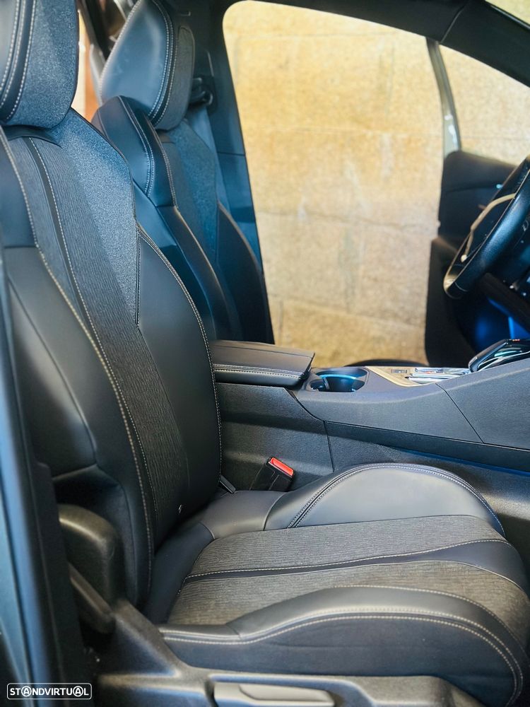Peugeot 3008 1.6 BlueHDi GT Line Grip Control EAT6 - 14