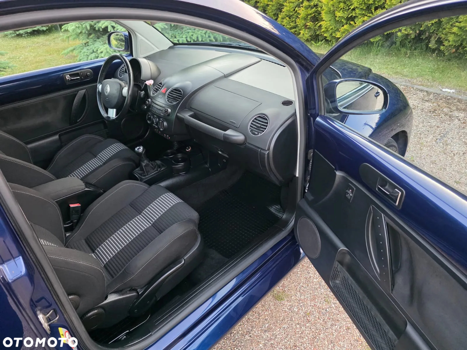 Volkswagen New Beetle 1.4 United - 14