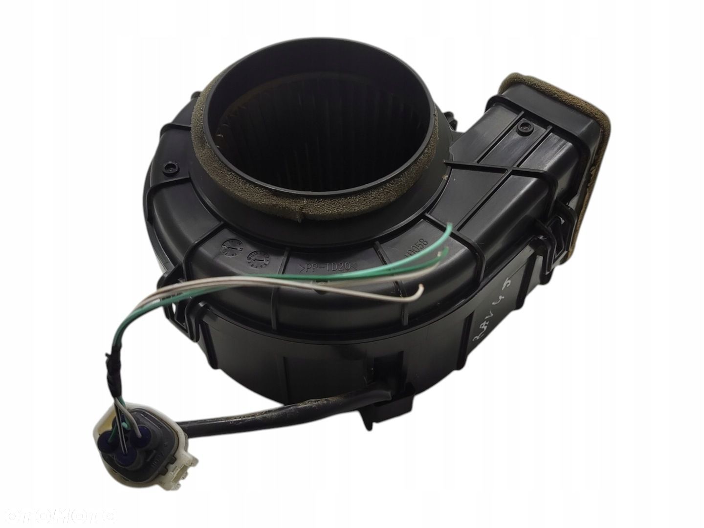 WENTYLATOR BATERII TOYOTA RAV4 V 2.5 HYBRYDA 2019-2024 G9230-33050 - 1