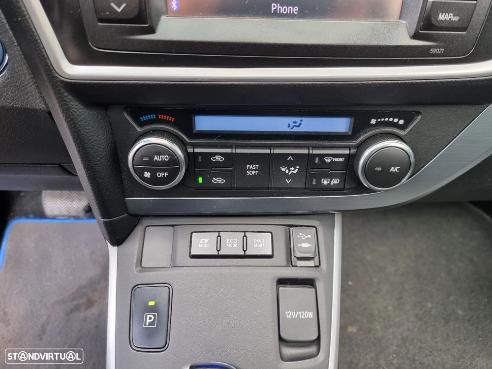Toyota Auris 1.8 HSD Sport+Skyview +Navi - 13