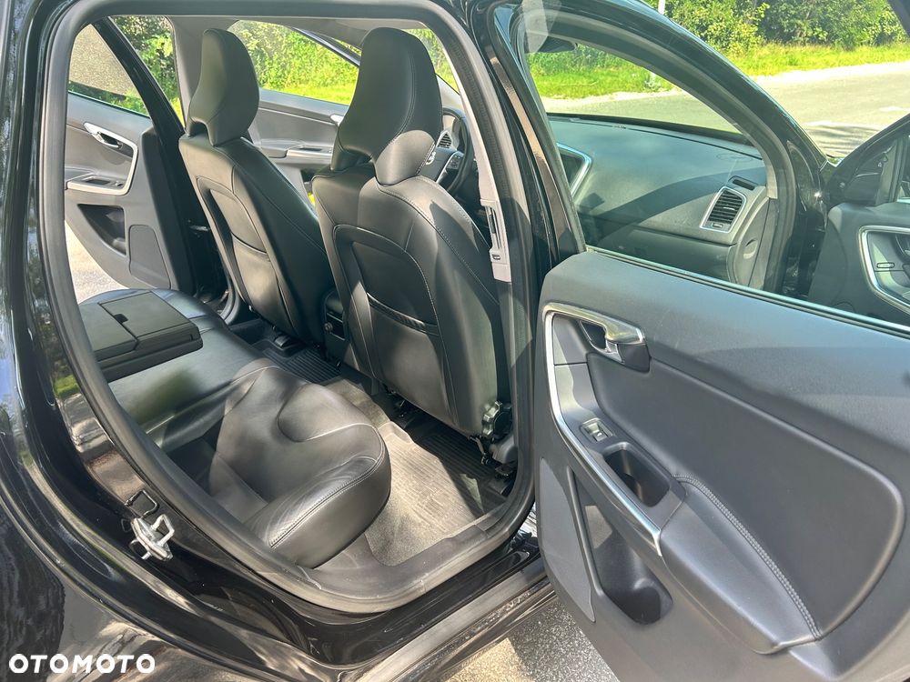 Volvo XC 60 D3 Drive-E Summum - 13