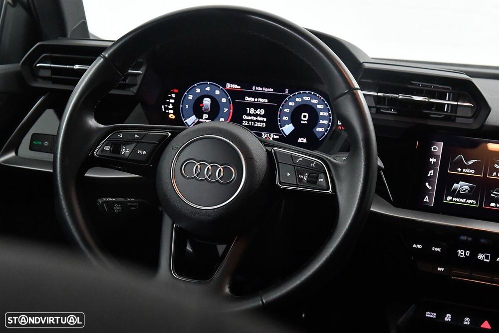 Audi A3 Sportback 30 TFSI S line S tronic - 4