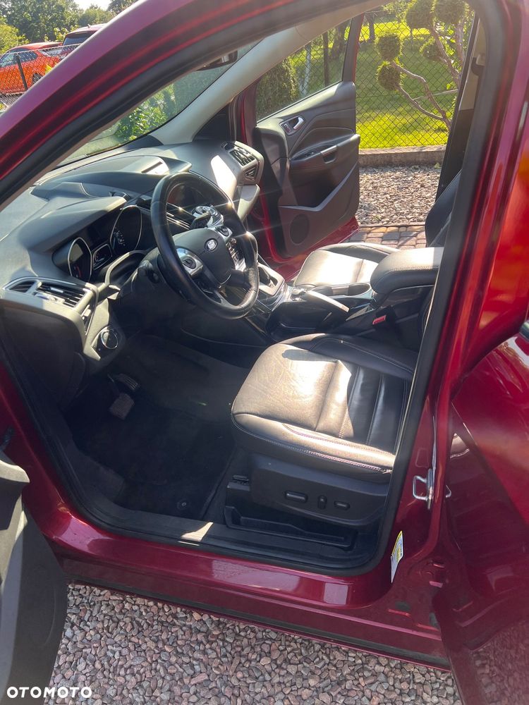 Ford Kuga 2.0 EcoBoost 4x4 Titanium - 11