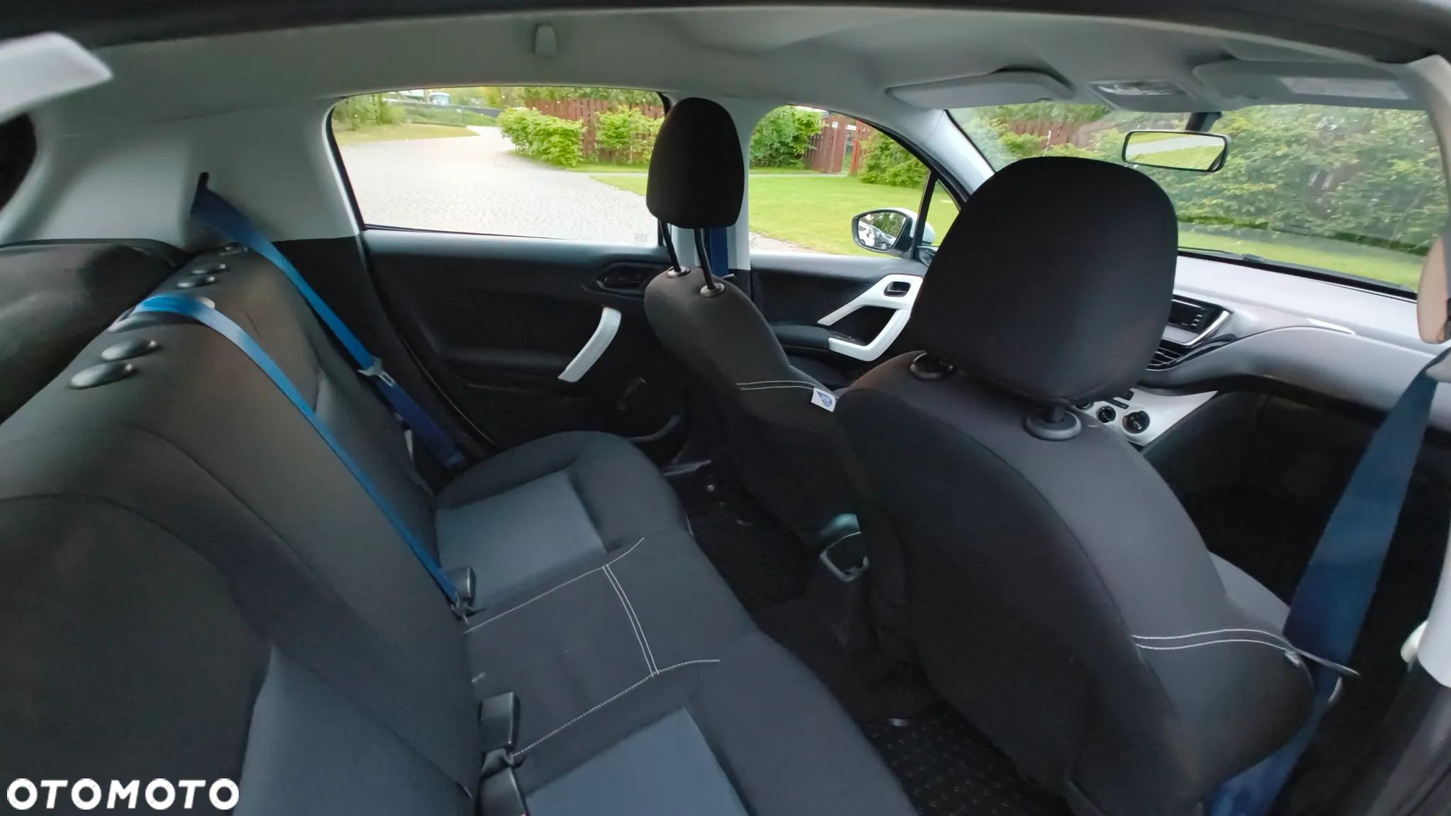 Peugeot 208 1.2 PureTech Access - 28