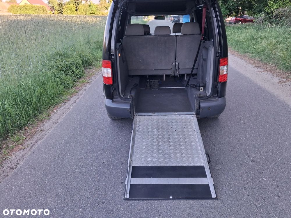Volkswagen Caddy - 10