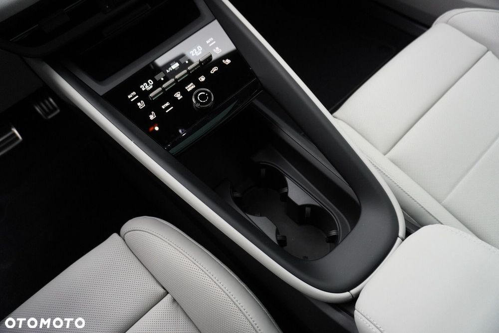 Porsche Macan - 18