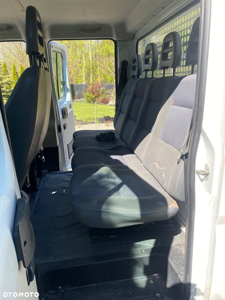 Citroën L4 JUMPER doka 7osob skrzynia 3,3m - 7