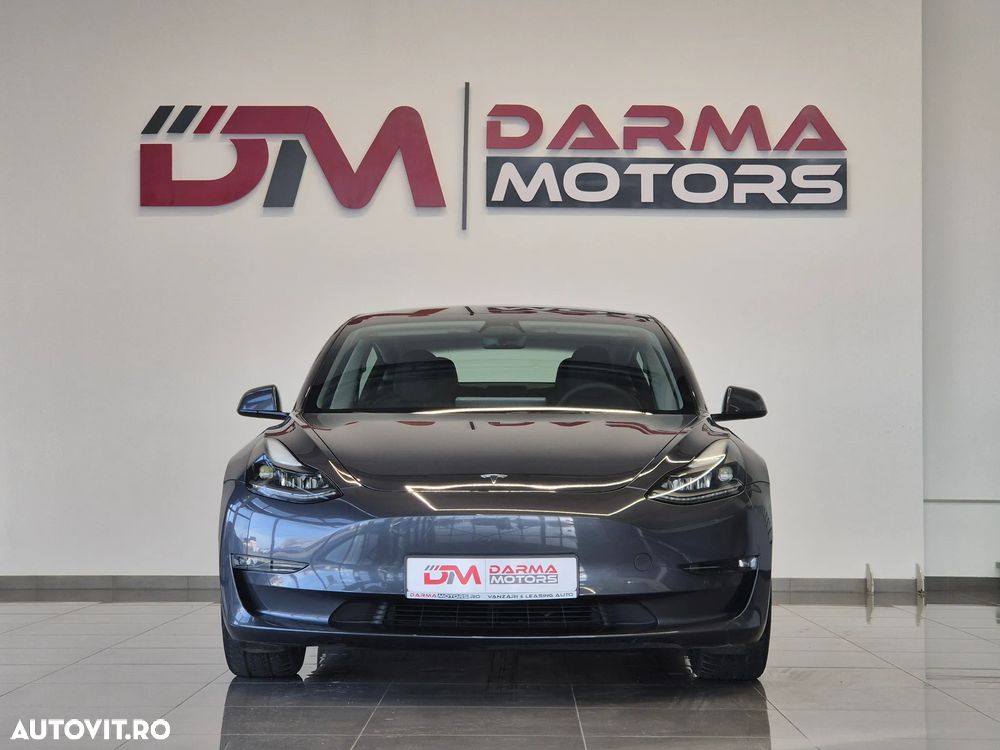 Tesla Model 3 Langstreckenbatterie Allradantrieb Dual Motor - 18