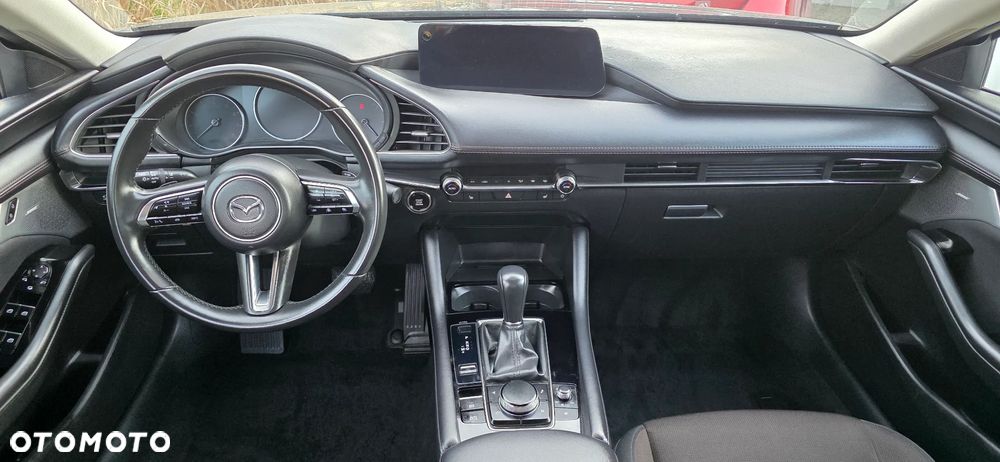 Mazda 3 2.0 mHEV Hikari - 9