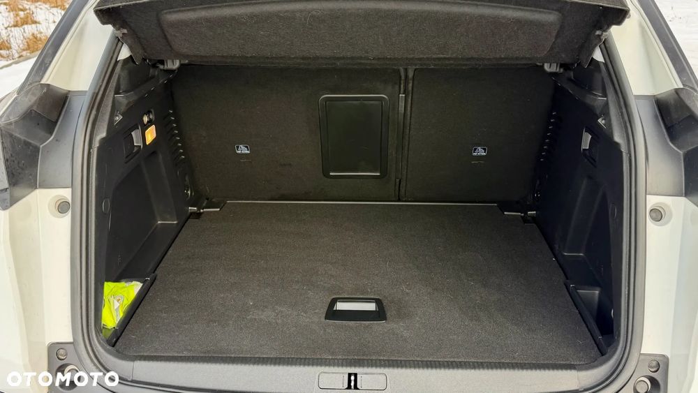 Peugeot 3008 PureTech 130 Stop & Start GPF Active Pack - 13