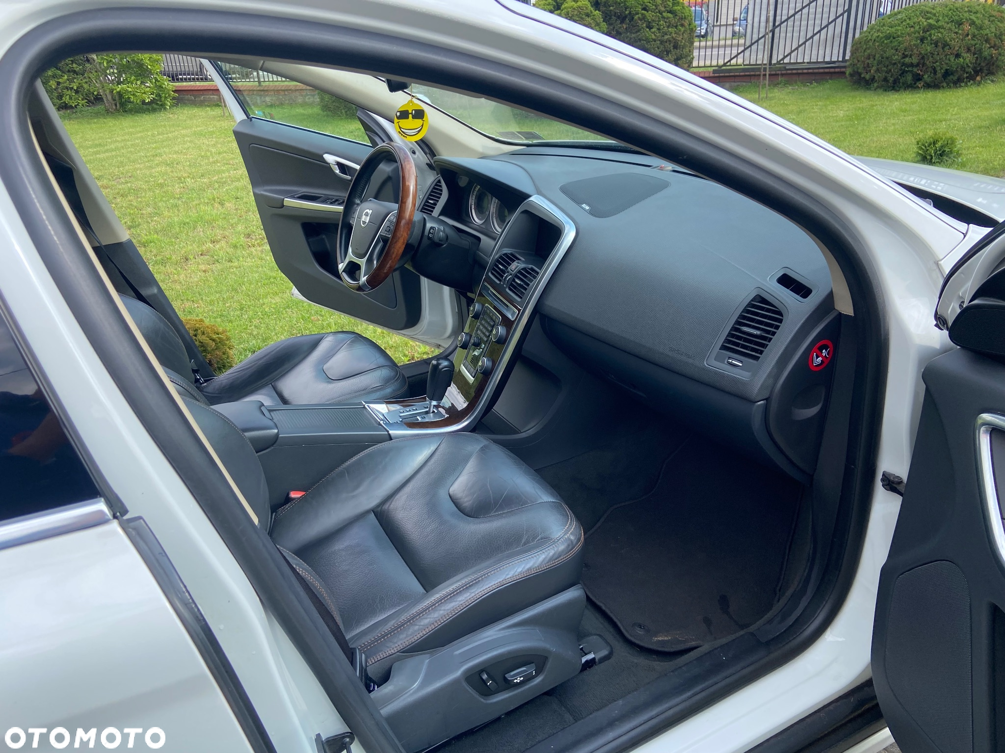 Volvo XC 60 3.2 AWD Kinetic - 19