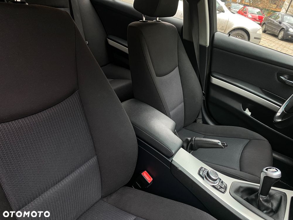 BMW Seria 3 - 15