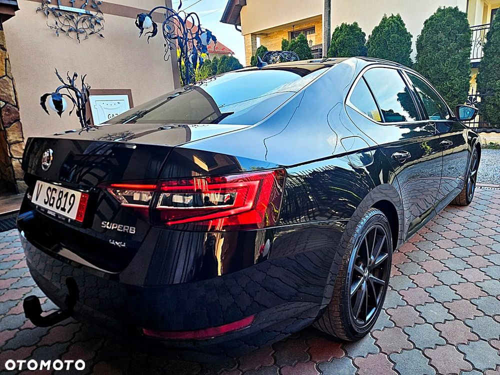 Skoda Superb 2.0 TDI DSG L&K - 5