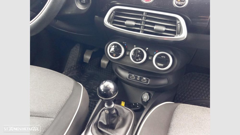 Fiat 500X 1.4 MA Lounge S&S - 23