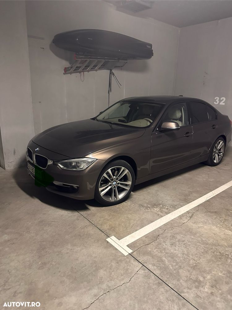 BMW Seria 3 328i Touring Aut. - 8