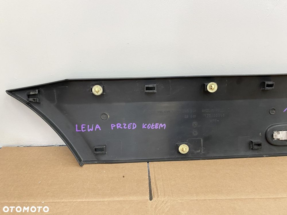 VW Crafter Sprinter 906 06- Listwa obrysówka Błotnik tylny Lewy przed kołem - 8