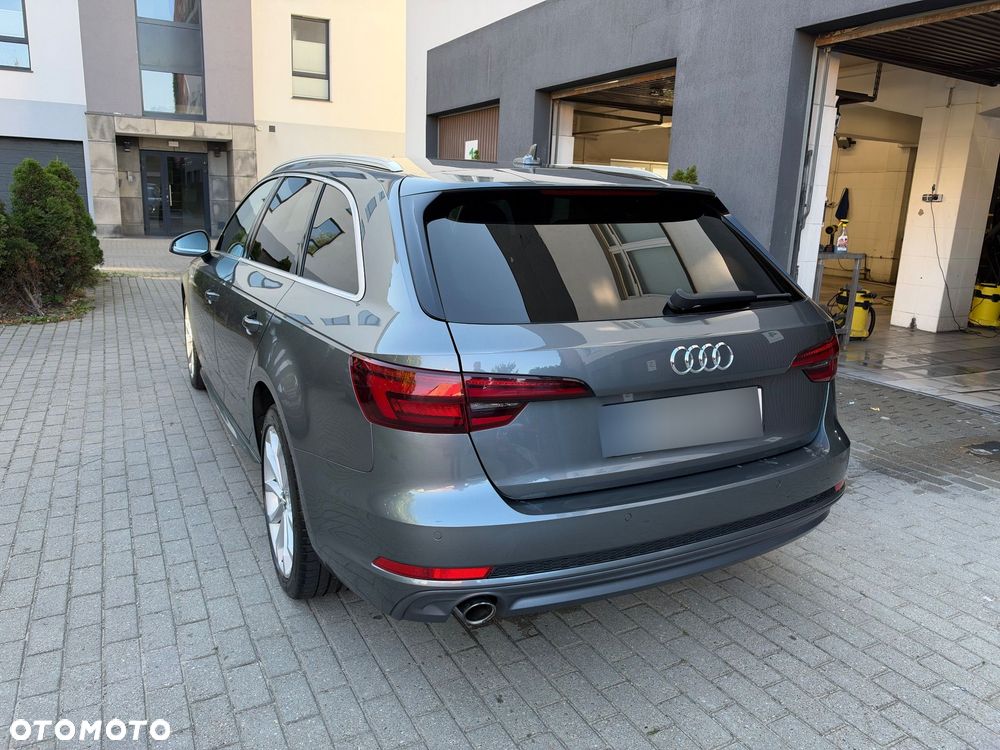Audi A4 Avant - 9