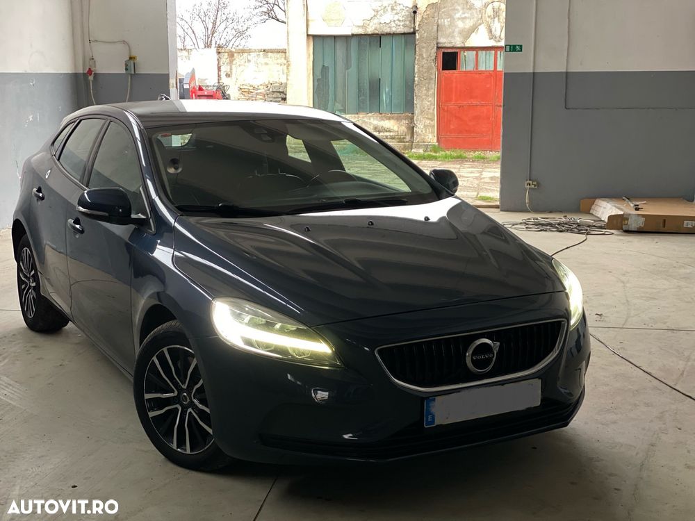 Volvo V40 - 1