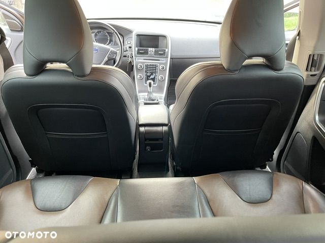Volvo XC 60 - 21