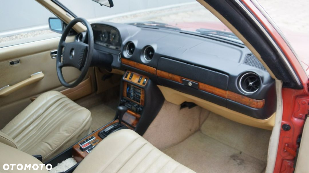 Mercedes-Benz W123 - 37