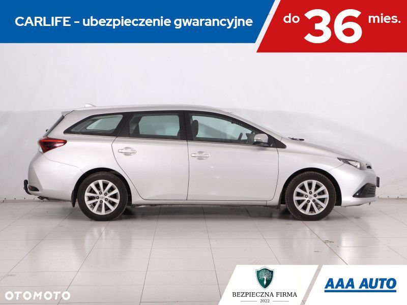 Toyota Auris - 8