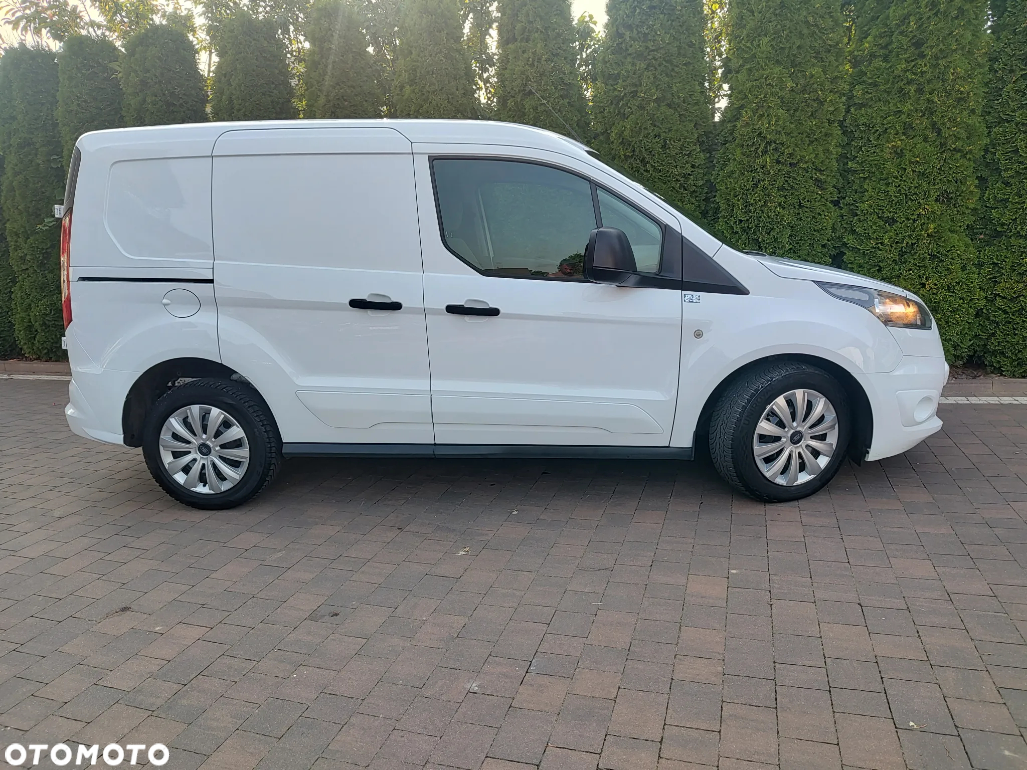 Ford Connect - 3
