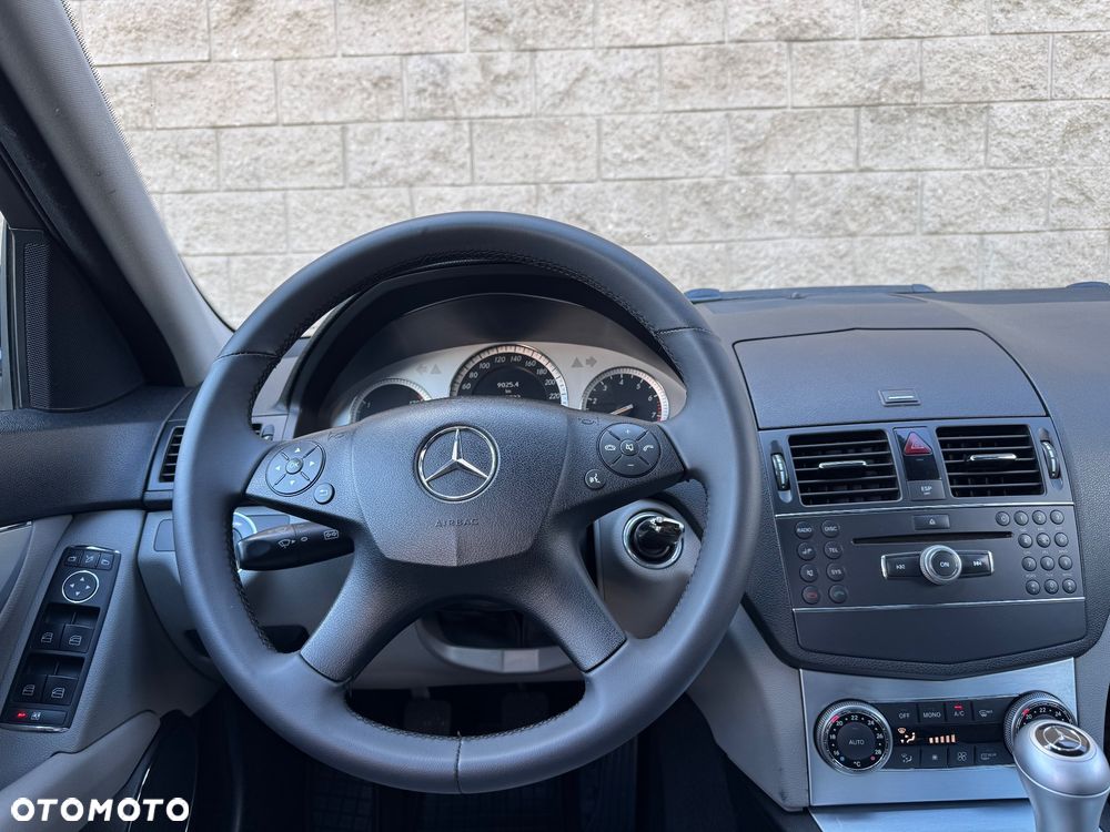 Mercedes-Benz Klasa C 180 Kompressor Avantgarde - 13