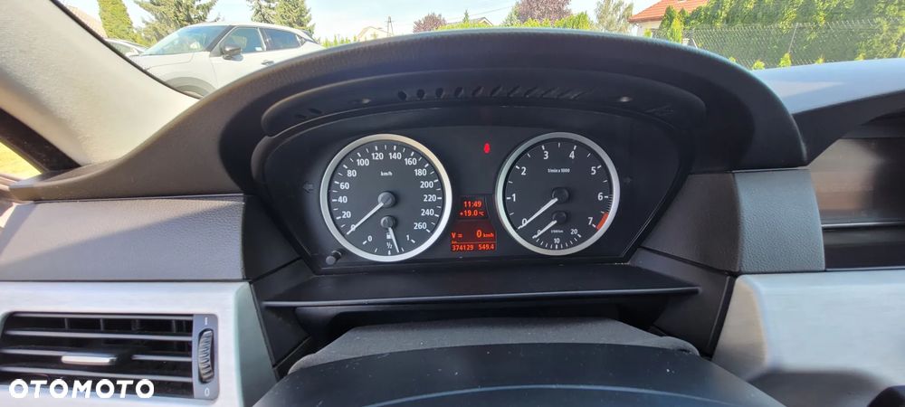 BMW Seria 5 - 18