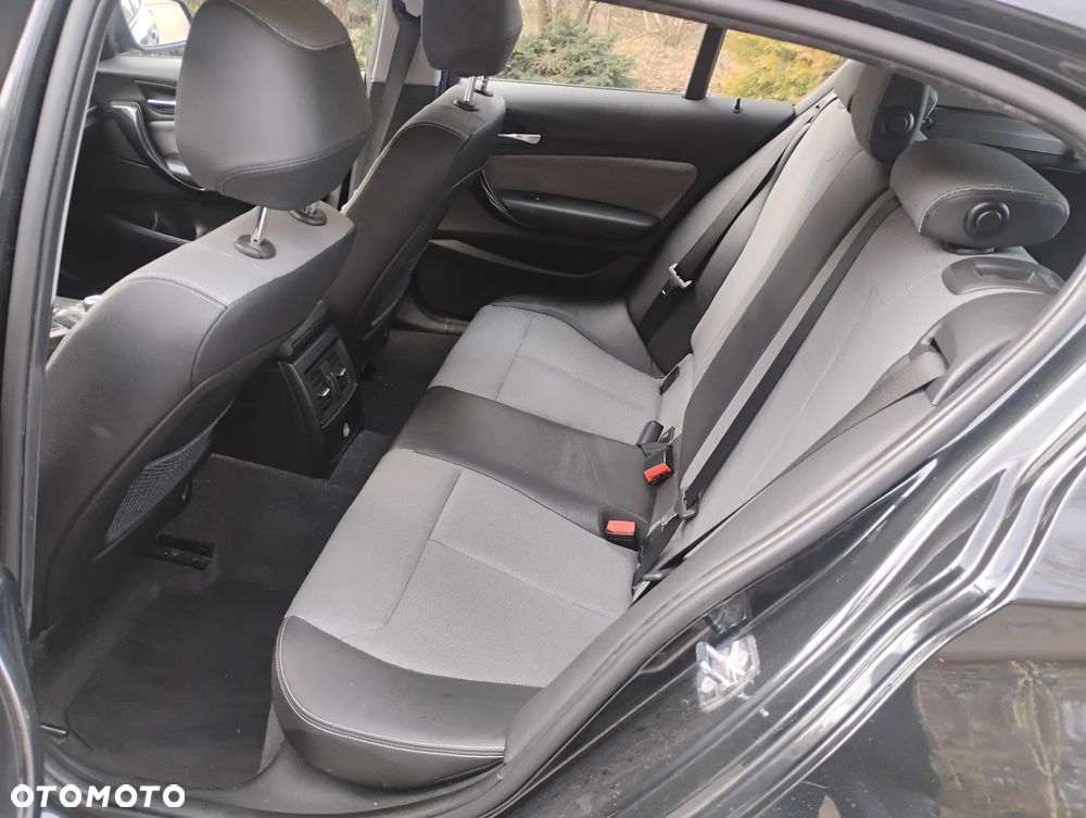 BMW Seria 1 118i Urban Line - 8