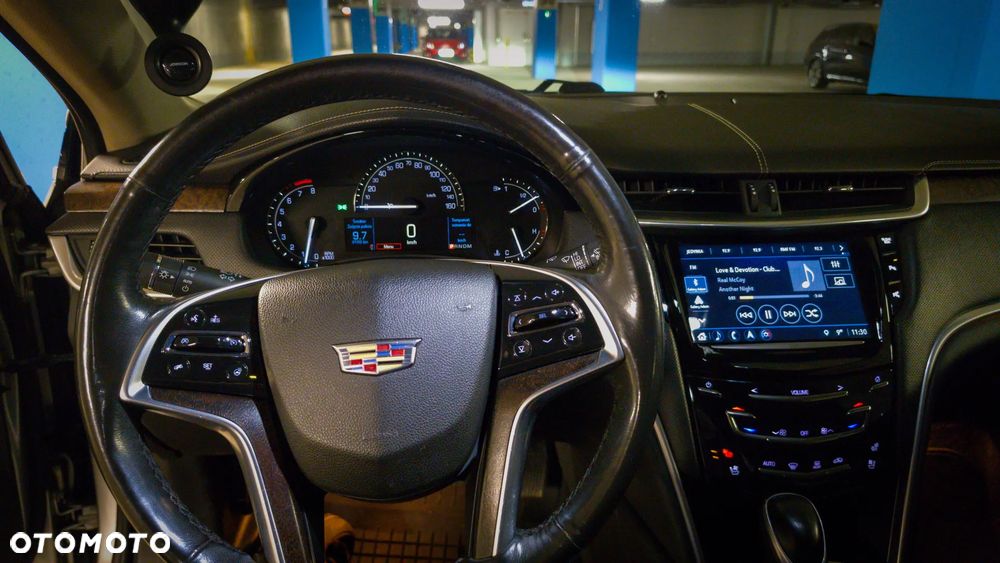 Cadillac XTS - 17