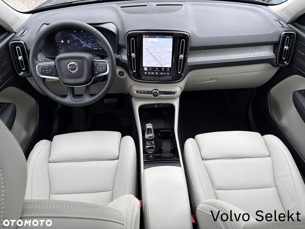 Volvo XC 40 - 22