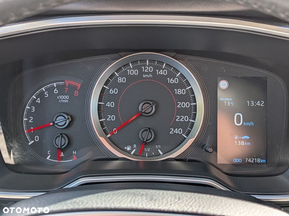 Toyota Corolla - 24