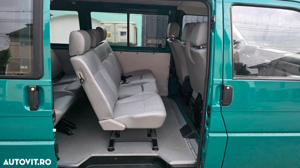 Volkswagen Transporter Caravelle Syncro 7DC2Y5 - 6