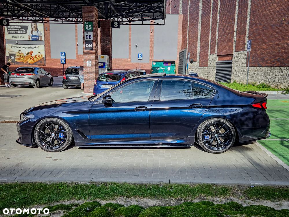 BMW Seria 5 M550i xDrive sport - 5