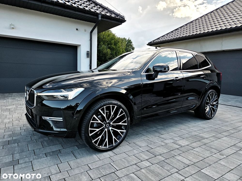 Volvo XC 60 B4 B Momentum Pro - 1