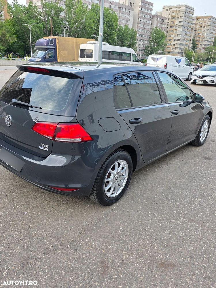 Volkswagen Golf 1.2 TSI BMT Comfortline - 14