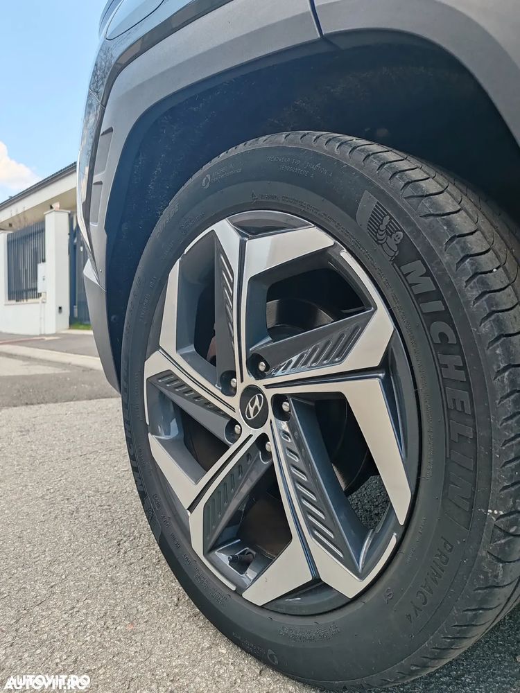 Hyundai Tucson - 10