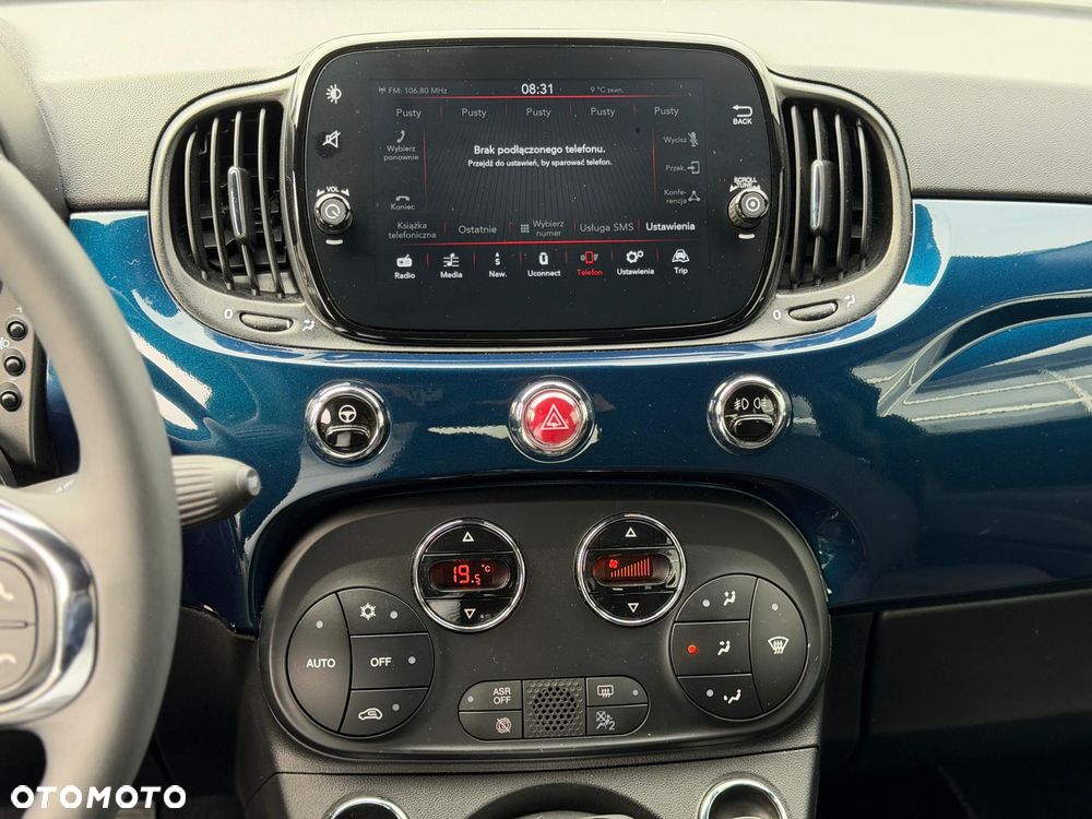 Fiat 500 1.0 Hybrid (RED) - 16