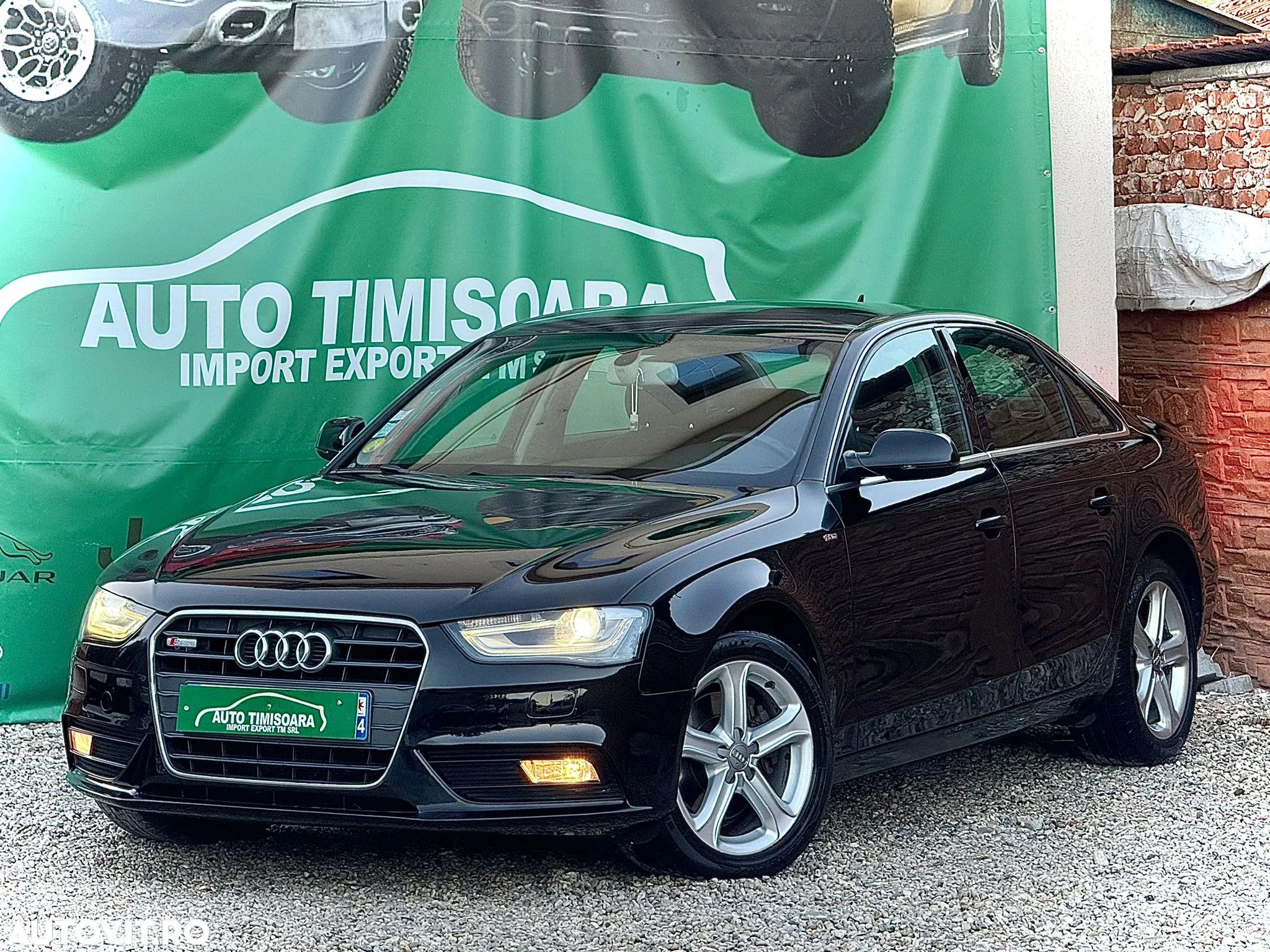 Audi A4 - 1